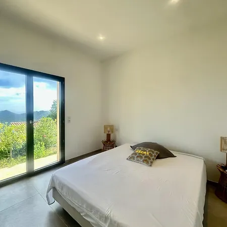 Villa Superbe Vue Et Piscine *