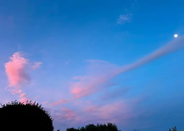 Superbe Vue Et Piscine Villa