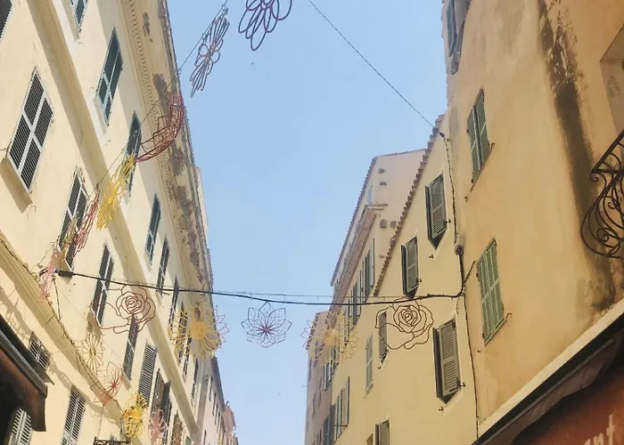 Superbe Vue Et Piscine Villa